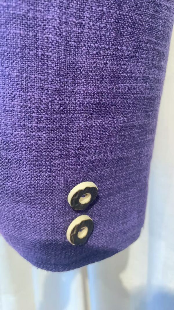 Wooden buttons on 1970s Alpine Trachten jacket