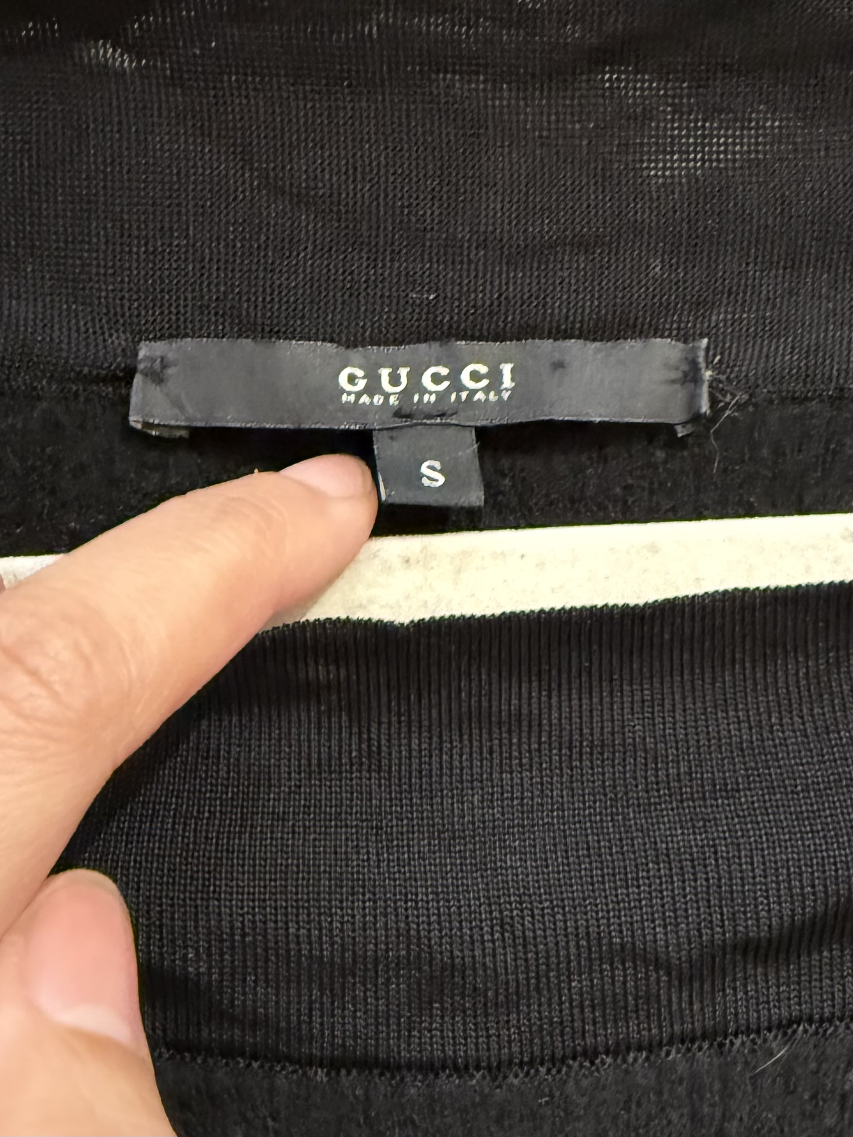 Gucci Late 1990s Sculpted Knit Top 6 - Gong Nong Bing Vintage Vintage Gucci Made in Italy labels