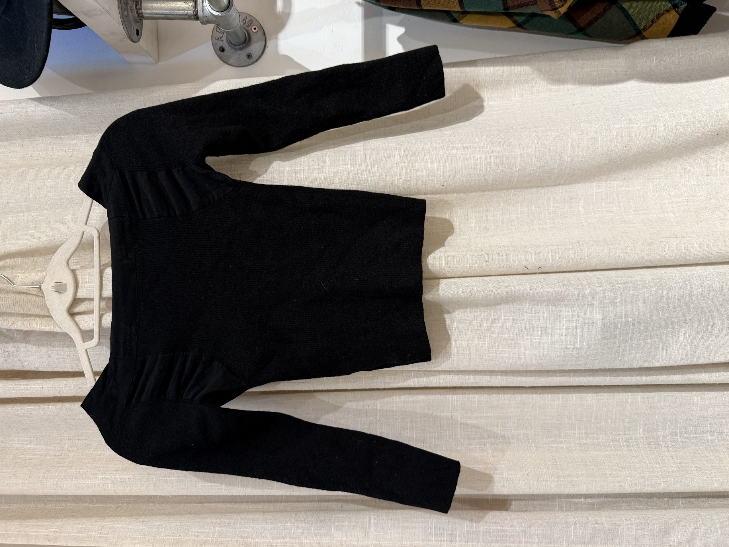 Gucci Late 1990s Sculpted Knit Top 7 - Gong Nong Bing Vintage Tom Ford era Gucci sculpted knit top back view