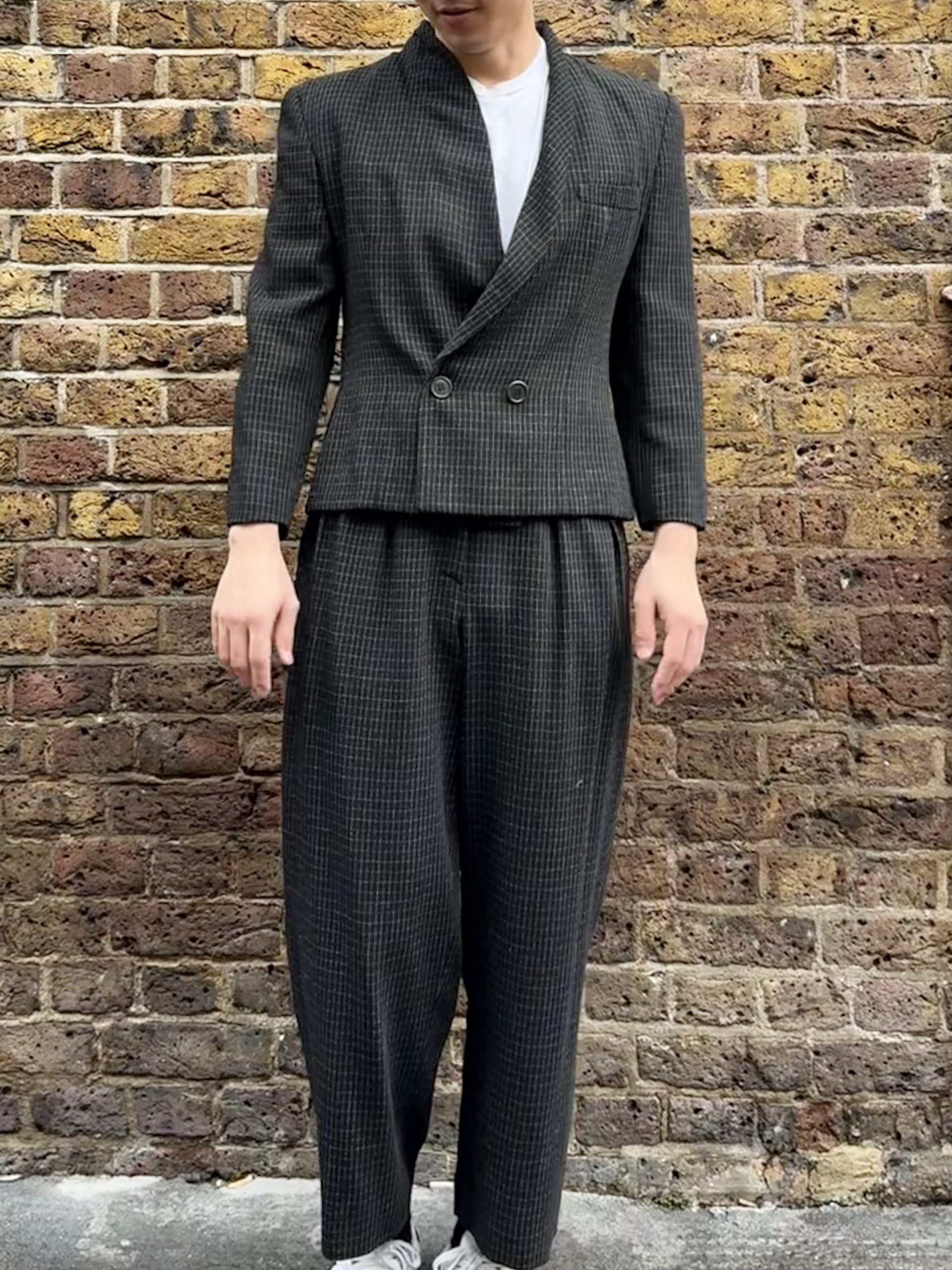 1990s Giorgio Armani Wool Suit – Powerful Minimalist Italian Tailoring 2 - Gong Nong Bing Vintage 1990s Giorgio Armani wool suit front view