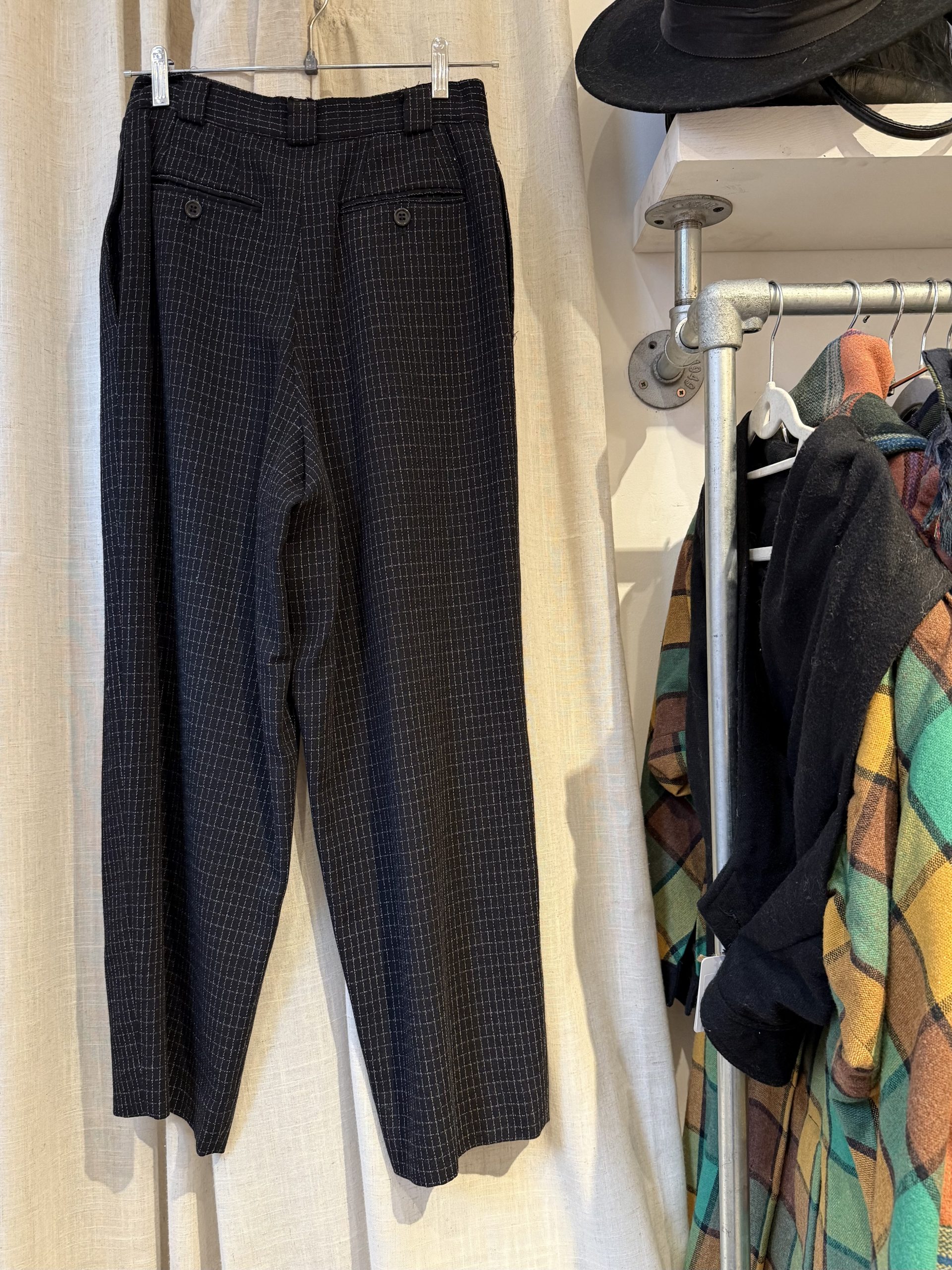 1990s Giorgio Armani Wool Suit – Powerful Minimalist Italian Tailoring 9 - Gong Nong Bing Vintage 1990s Armani high-waisted pleated wool trousers