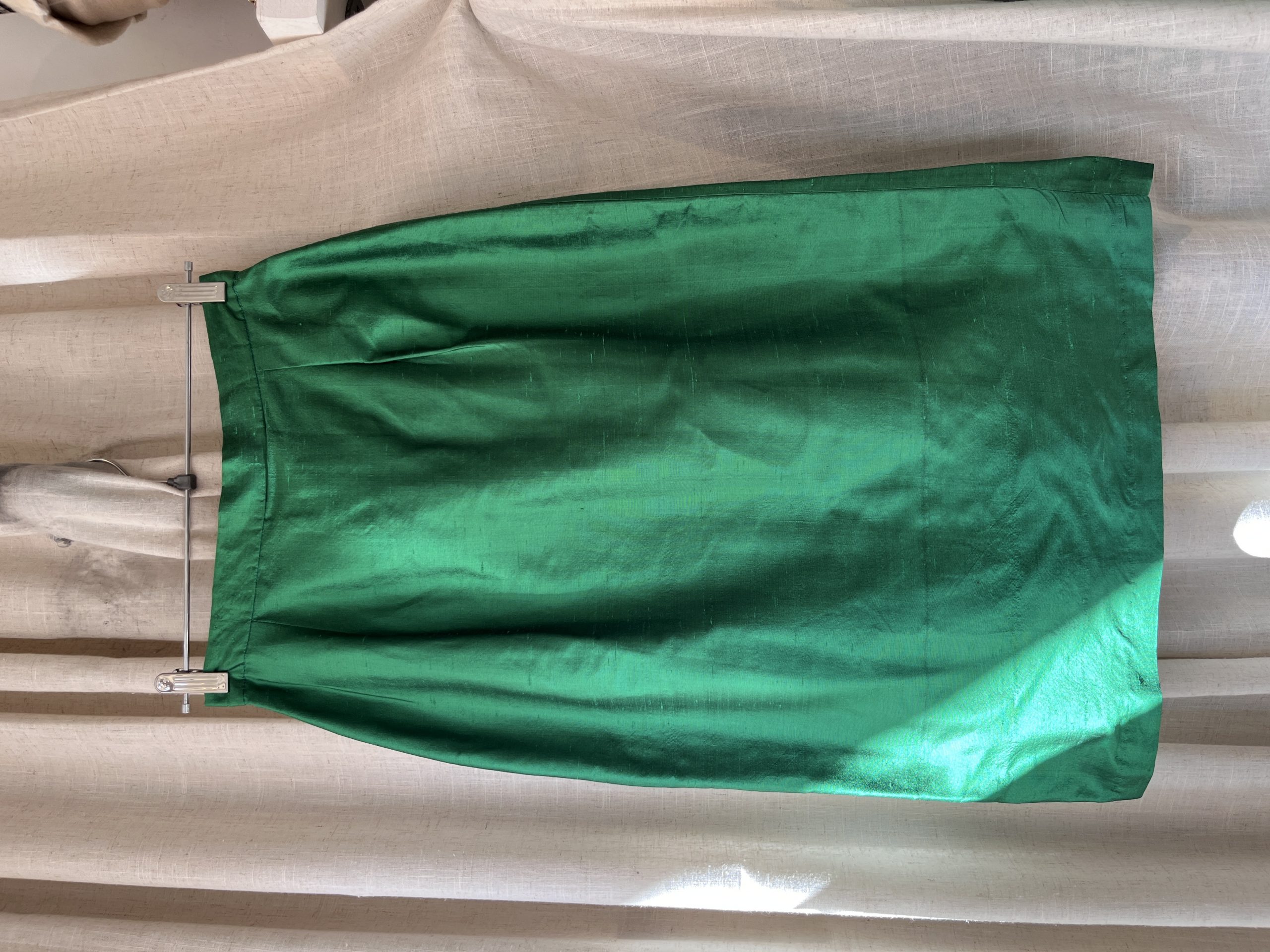 1980s Ariella Emerald Set – Stunning Made in UK Occasionwear 15 - Gong Nong Bing Vintage 1980s Ariella emerald set with peplum pencil skirt